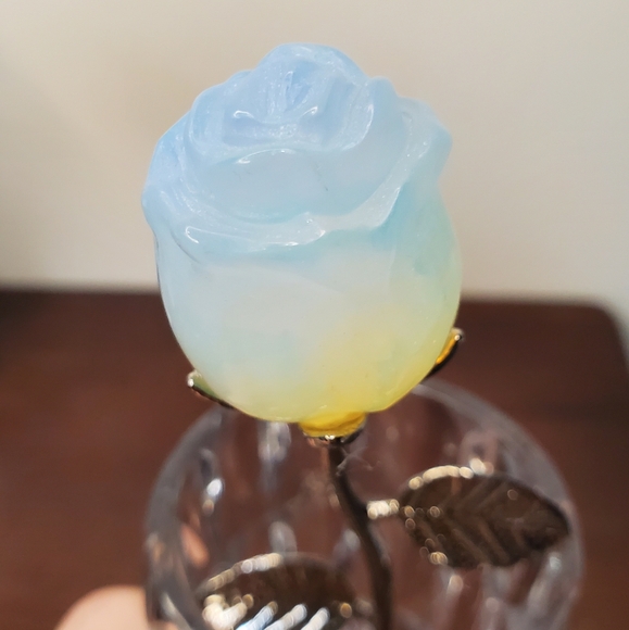 Opalite Crystal Rose - Picture 4 of 11